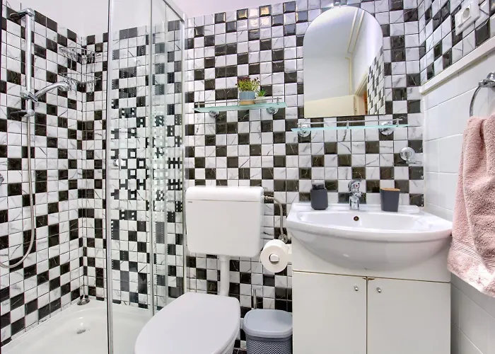 アパート Marina View プーラ