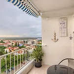 아파트 Marina View