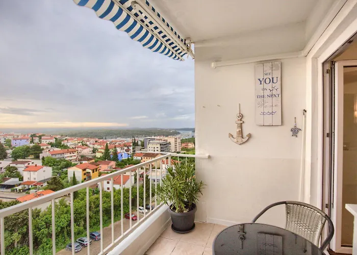 Apartment Marina View